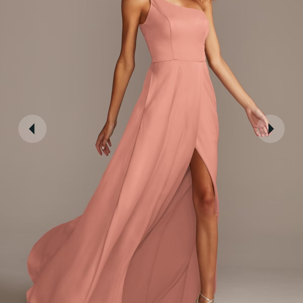 Bridesmaid / prom / cocktail hour dress